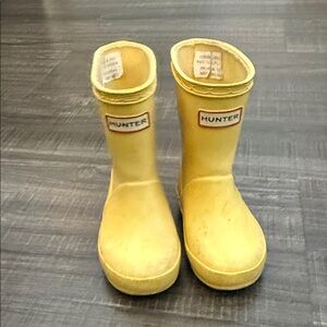 Hunter Classic Yellow Boots